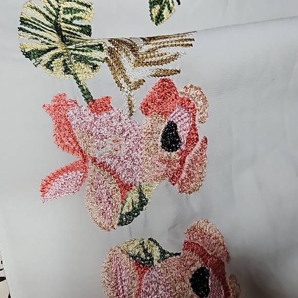 Show Me Your Mumu Ambres Tank in Bloom Size Medium - Picture 3 of 7